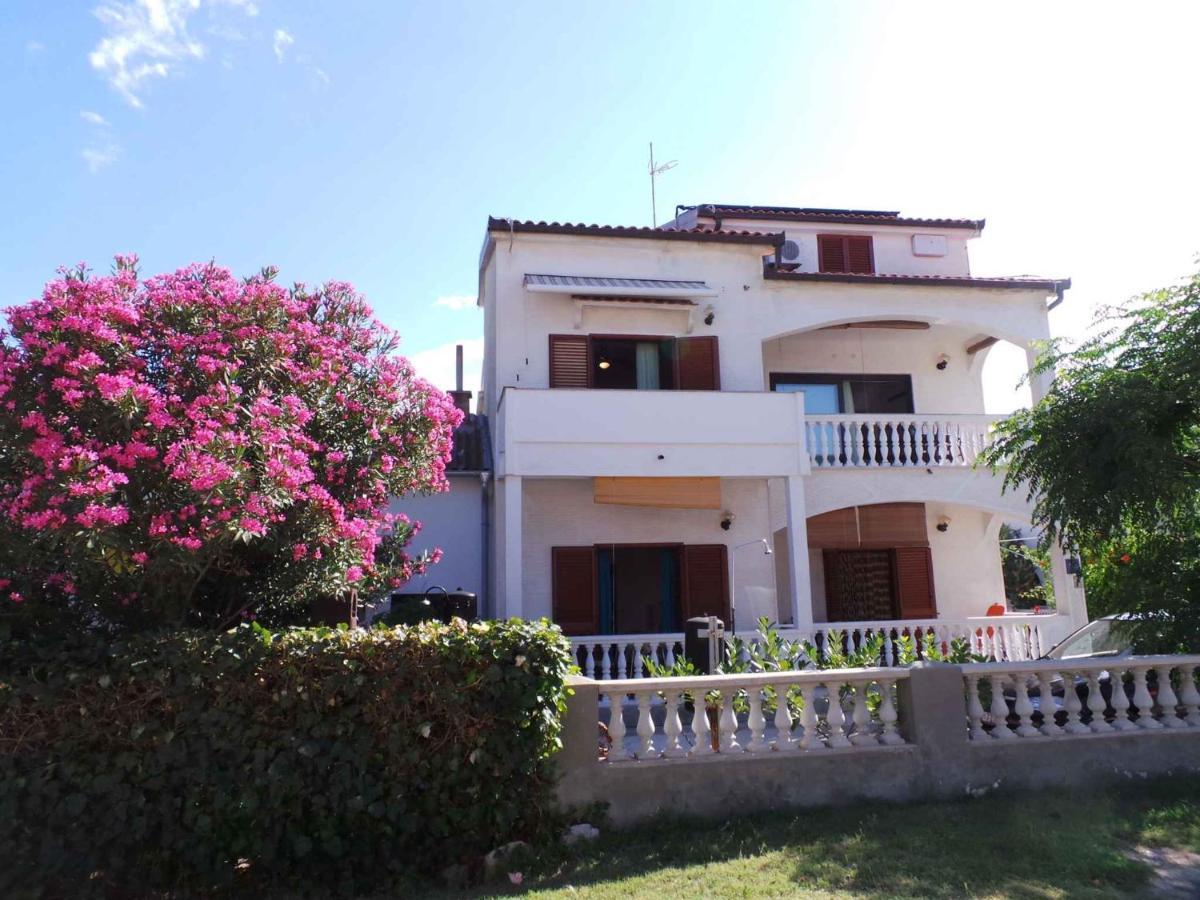 Apartments In Sabunike/Zadar Riviera 7766 Hoek van Holland Ngoại thất bức ảnh